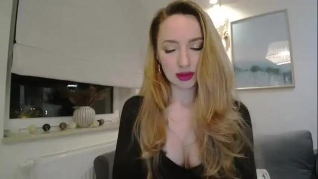 Image 8 of juliettesensual Stream on Chaturbate on 2 months ago
