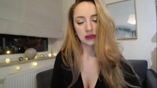 Image 3 of juliettesensual Stream on Chaturbate on 1 month ago