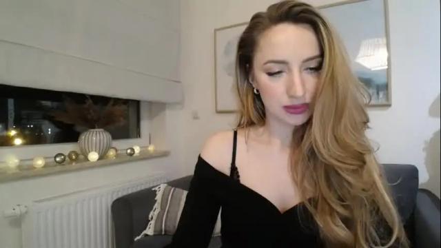 Image 10 of juliettesensual Stream on Chaturbate on 1 month ago