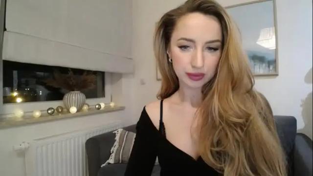 Image 4 of juliettesensual Stream on Chaturbate on 1 month ago