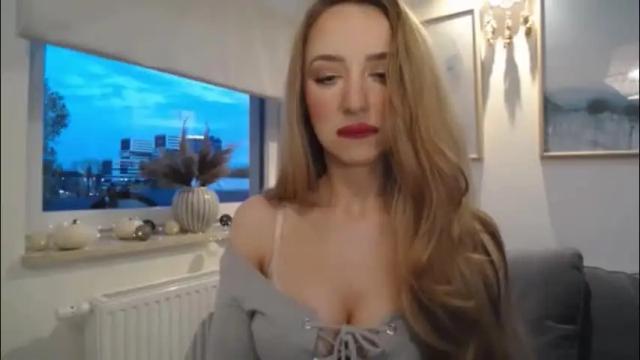 Image 3 of juliettesensual Stream on Chaturbate on 5 days ago