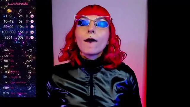 Image 12 of juliieta_diiaz Stream on Chaturbate on 13 months ago