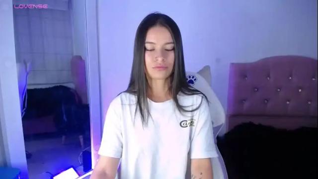Thumbnail 1, juliieta_swet's Stream at Chaturbate, 1 month ago