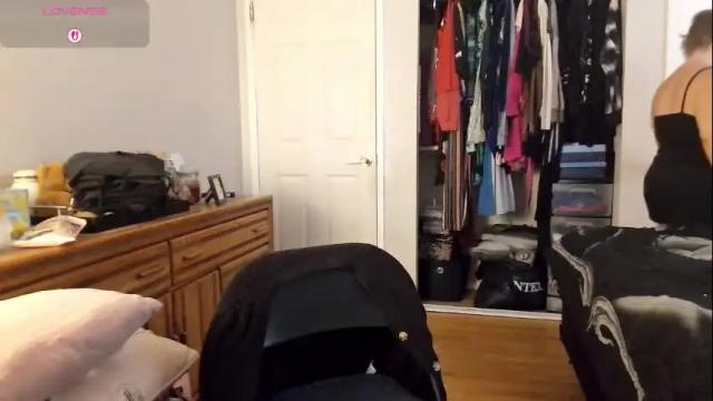 Image 7 of julimonroe Stream on Chaturbate on 1 month ago