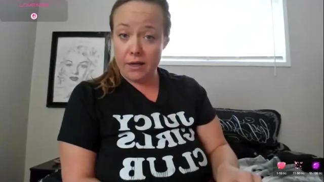 Image 12 of julimonroe Stream on Chaturbate on 9 days ago