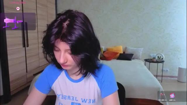 Image 3 of julissweet Stream on Chaturbate on 27 days ago