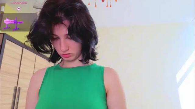 Image 6 of julissweet Stream on Chaturbate on 18 days ago