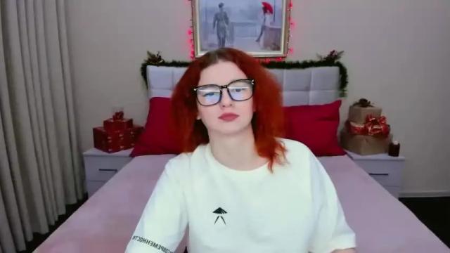 Image 3 of julithbarns Stream on Chaturbate on 18 months ago
