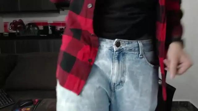 Image 12 of julius_hofmann Stream on Chaturbate on 14 months ago