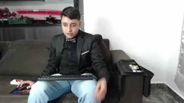 Image 10 of julius_hofmann Stream on Chaturbate on 14 months ago
