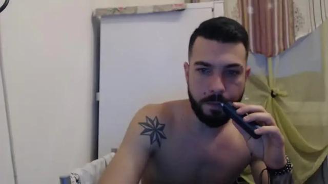 Image 7 of jullia_danny Stream on Chaturbate on 16 months ago