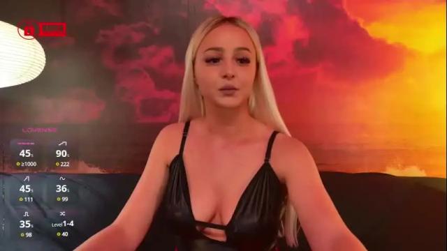 Image 10 of julliamilerrr Stream on Chaturbate on 6 days ago