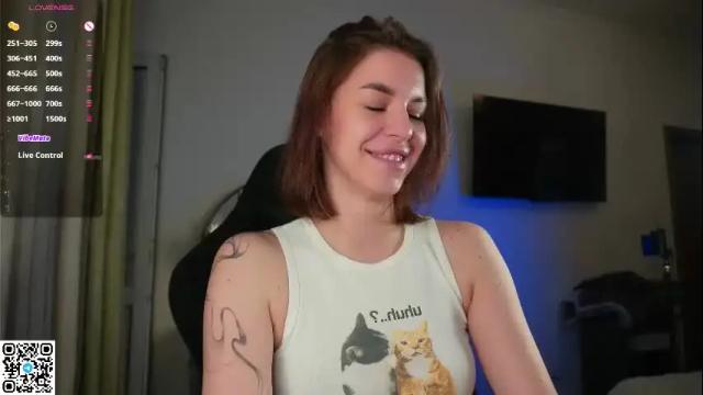 Image 3 of julliette_softs Stream on Chaturbate on 1 month ago