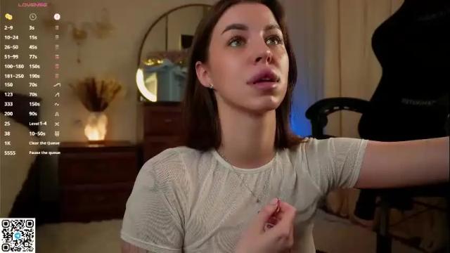 Image 7 of julliette_softs Stream on Chaturbate on 24 days ago