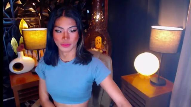 Image 7 of jullimiller Stream on Chaturbate on 3 months ago