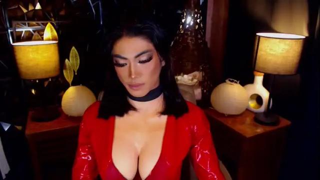 Image 8 of jullimiller Stream on Chaturbate on 2 months ago