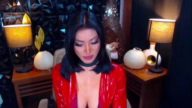 Image 6 of jullimiller Stream on Chaturbate on 2 months ago