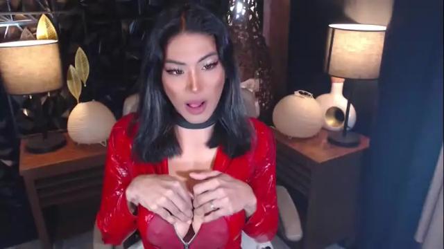 Image 7 of jullimiller Stream on Chaturbate on 1 month ago