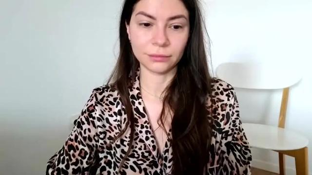 Image 12 of jullyenn Stream on Chaturbate on 14 months ago