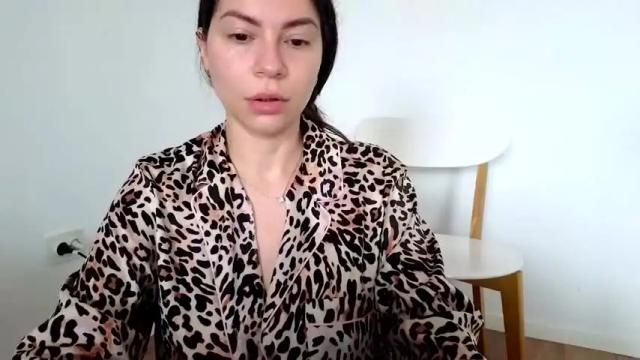 Image 8 of jullyenn Stream on Chaturbate on 14 months ago