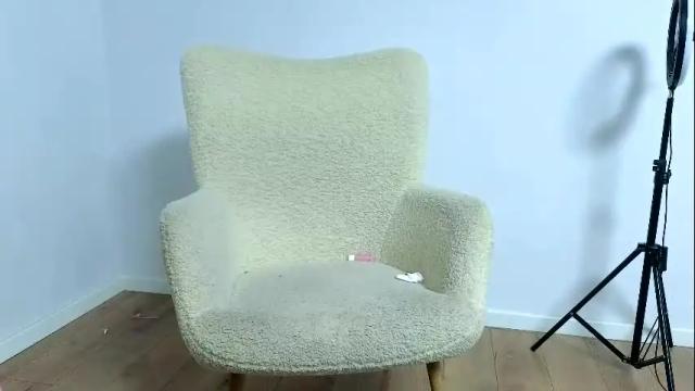Image 6 of jullyenn Stream on Chaturbate on 24 days ago