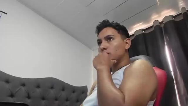 Image 12 of julya_smith_69 Stream on Chaturbate on 14 months ago