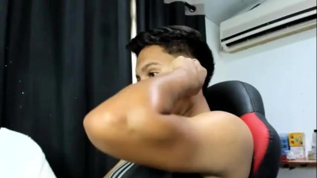 Image 2 of julya_smith_69 Stream on Chaturbate on 9 months ago