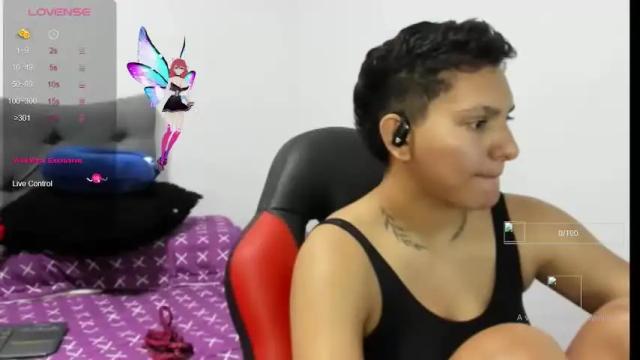 Image 7 of julya_smith_69 Stream on Chaturbate on 6 months ago