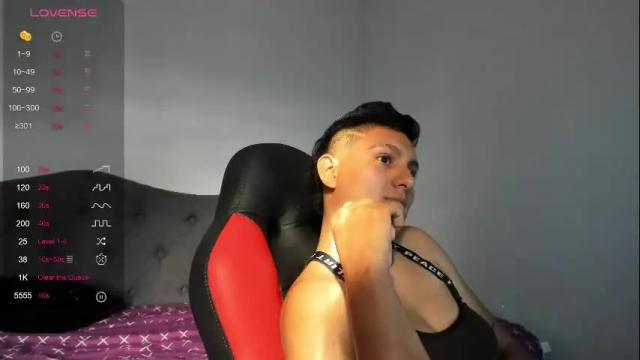 Image 12 of julya_smith_69 Stream on Chaturbate on 5 months ago