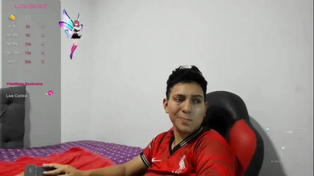 Image 2 of julya_smith_69 Stream on Chaturbate on 5 months ago