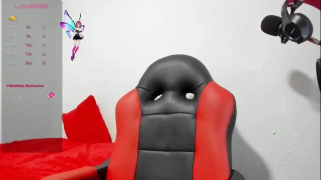 Image 2 of julya_smith_69 Stream on Chaturbate on 3 months ago