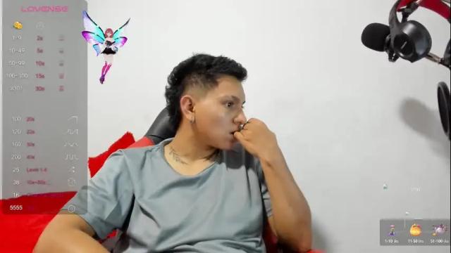 Image 3 of julya_smith_69 Stream on Chaturbate on 3 months ago