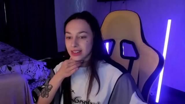 Image 6 of june_moone Stream on Chaturbate on 13 months ago