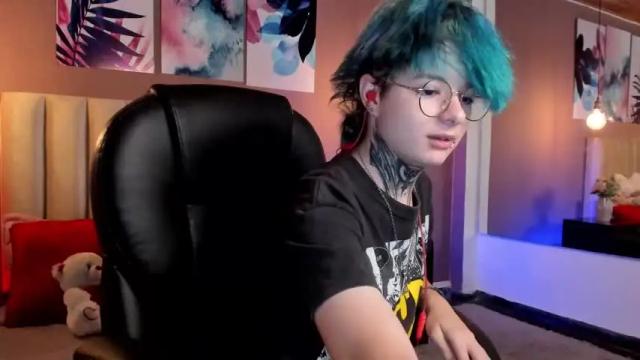 Image 10 of juneblake Stream on Chaturbate on 17 months ago