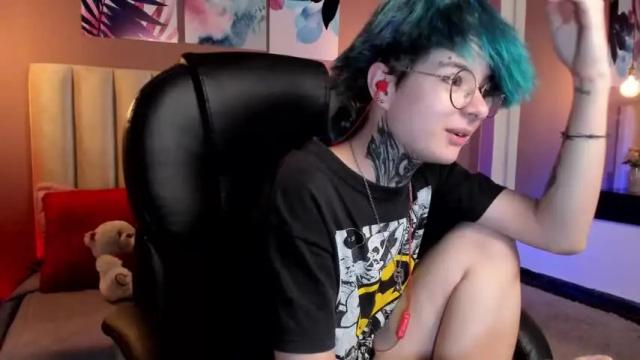 Image 12 of juneblake Stream on Chaturbate on 17 months ago