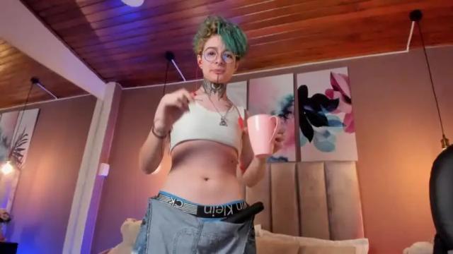 Image 10 of juneblake Stream on Chaturbate on 12 months ago