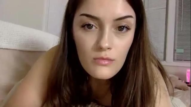 Image 10 of junesworld Stream on Chaturbate on 16 months ago