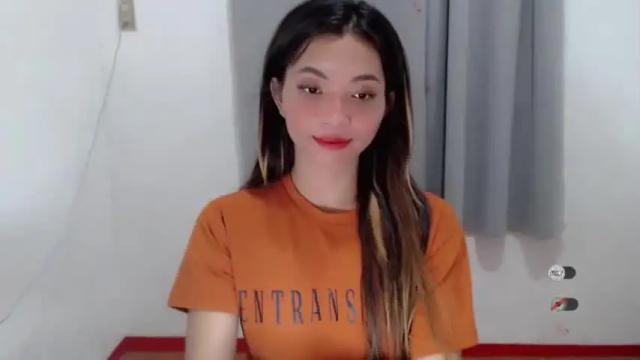 Image 3 of juny_lany Stream on Chaturbate on 13 months ago