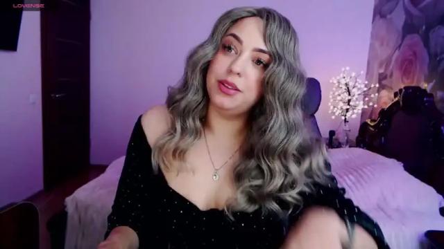 Image 6 of just_a_queen Stream on Chaturbate on 26 months ago