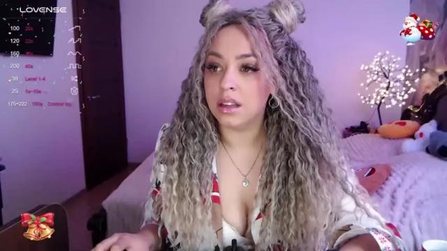 Thumbnail 1, just_a_queen's Stream at Chaturbate, 16 months ago
