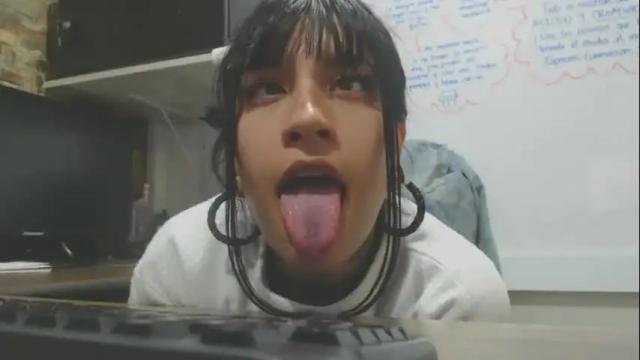 Image 3 of just_another_doll Stream on Chaturbate on 2 months ago