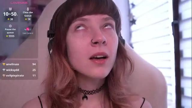 Image 6 of just_busking Stream on Chaturbate on 4 months ago