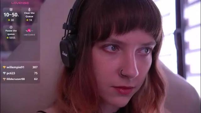 Image 3 of just_busking Stream on Chaturbate on 1 month ago