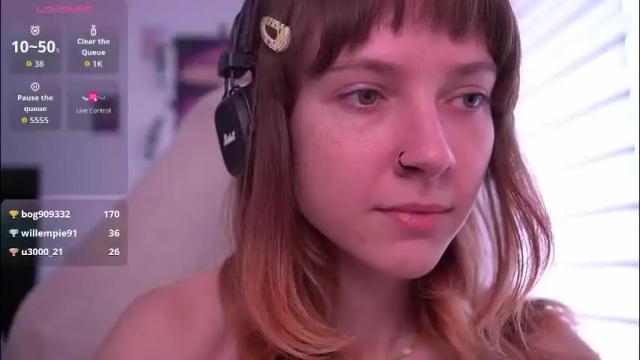 Image 12 of just_busking Stream on Chaturbate on 25 days ago