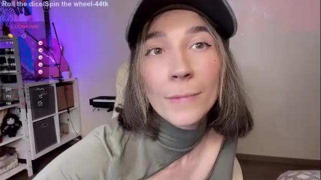 Image 11 of just_call_me_jess Stream on Chaturbate on 8 days ago