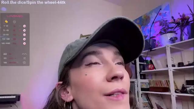 Image 4 of just_call_me_jess Stream on Chaturbate on 1 month ago