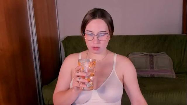 Image 12 of just_fucked Stream on Chaturbate on 21 days ago
