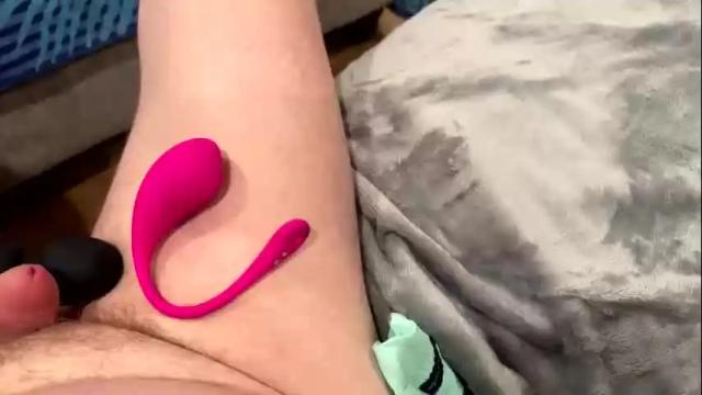 Image 12 of just_ur_avg_cpl Stream on Chaturbate on 2 months ago