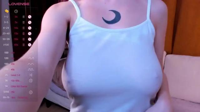 Image 4 of justadriaan Stream on Chaturbate on 17 months ago