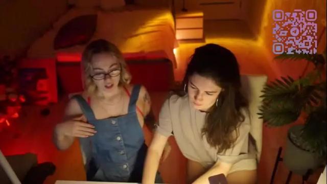 Image 3 of justbarbie Stream on Chaturbate on 1 month ago